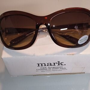 mark. Women's Chic Dark Brown Sunglasses